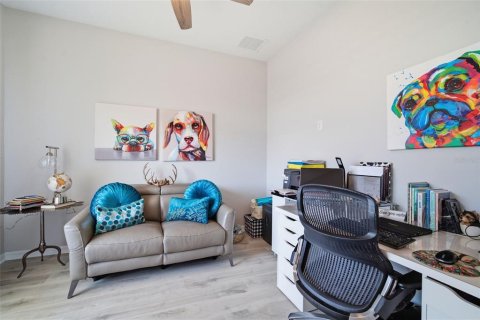 Villa ou maison à vendre à Wesley Chapel, Floride: 4 chambres, 251.67 m2 № 2142092 - photo 5