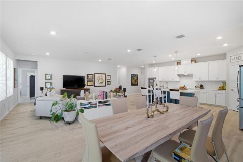 Villa ou maison à vendre à Wesley Chapel, Floride: 4 chambres, 251.67 m2 № 2142092 - photo 23