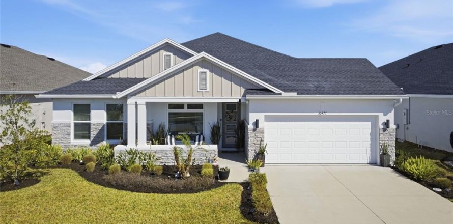 Villa ou maison à Wesley Chapel, Floride 4 chambres, 251.67 m2 № 2142092