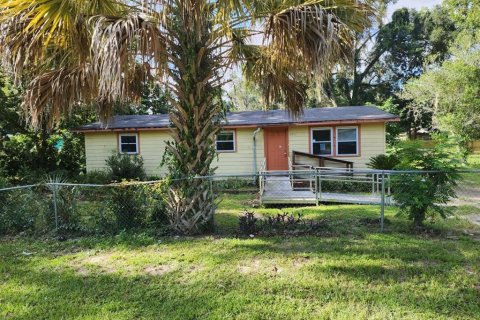 House in Gainesville, Florida 3 bedrooms, 100.33 sq.m. № 2321557