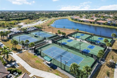 Casa en venta en Venice, Florida, 4 dormitorios, 209.12 m2 № 2231278 - foto 13