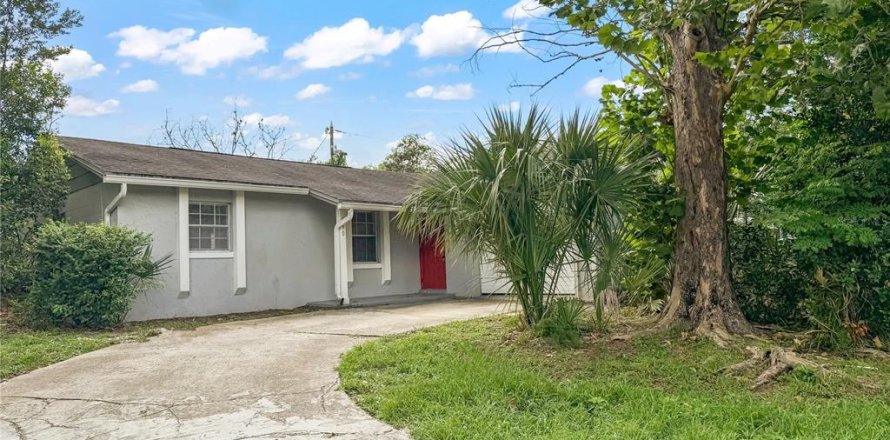 Villa ou maison à Casselberry, Floride 3 chambres, 96.99 m2 № 2418959