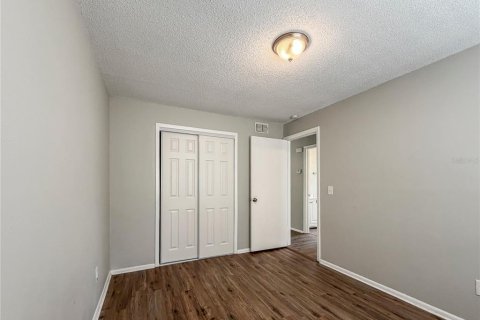 Villa ou maison à louer à Casselberry, Floride: 3 chambres, 96.99 m2 № 2418959 - photo 11