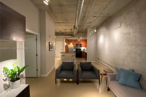 Condo in Miami, Florida, 1 bedroom  № 2243629