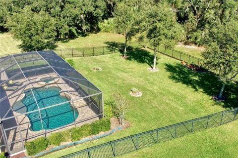 House in Tampa, Florida 4 bedrooms, 232.35 sq.m. № 2152048 - photo 3