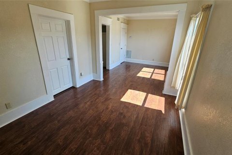 Immobilier commercial à vendre à Winter Haven, Floride: 4 chambres, 133.78 m2 № 1514046 - photo 7