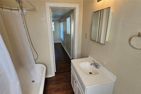Immobilier commercial à vendre à Winter Haven, Floride: 4 chambres, 133.78 m2 № 1514046 - photo 26