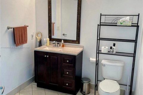 Studio in the Condo in Miami, Florida  № 1964345 - photo 13