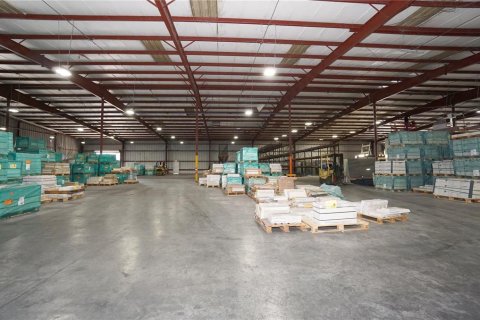 Immobilier commercial à louer à Sarasota, Floride № 2267347 - photo 6