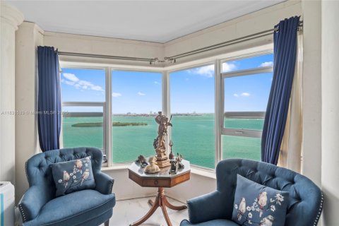 Купить кондоминиум в Майами, Флорида 3 спальни, 168.34м2, № 1808965 - фото 6