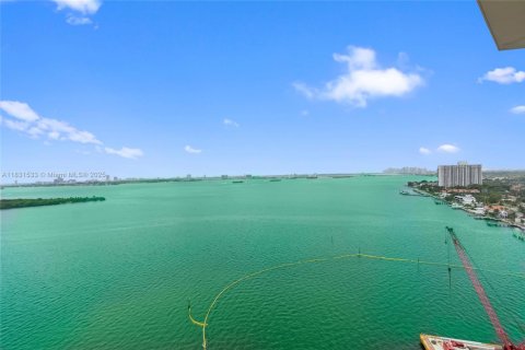 Купить кондоминиум в Майами, Флорида 3 спальни, 168.34м2, № 1808965 - фото 12