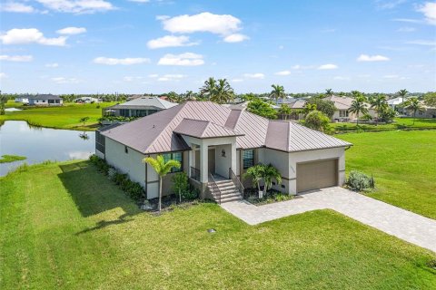 Villa ou maison à Punta Gorda, Floride 3 chambres, 190.45 m2 № 2119384
