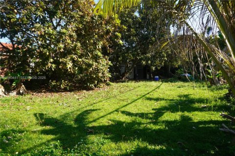 Купить коммерческую недвижимость в Майами, Флорида 196.21м2, № 2045391 - фото 28