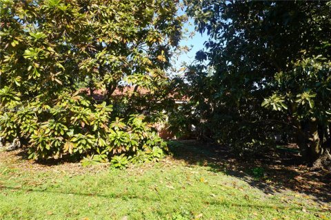 Купить коммерческую недвижимость в Майами, Флорида 196.21м2, № 2045391 - фото 29