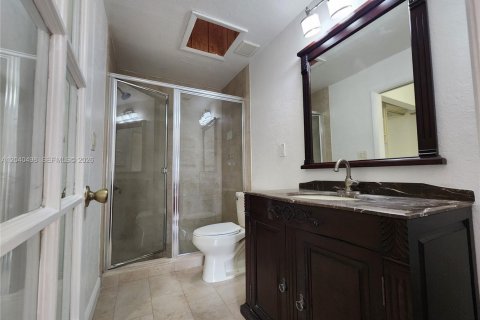 Townhouse in Miami, Florida 3 bedrooms, 106.28 sq.m. № 2087189 - photo 7