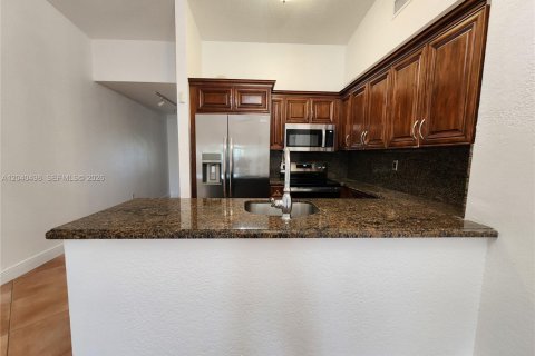 Townhouse in Miami, Florida 3 bedrooms, 106.28 sq.m. № 2087189 - photo 4