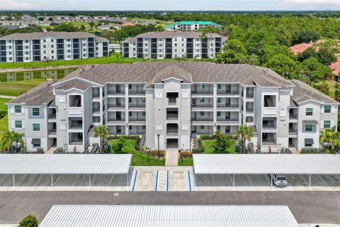 Condominio en Lehigh Acres, Florida, 2 dormitorios  № 2150867