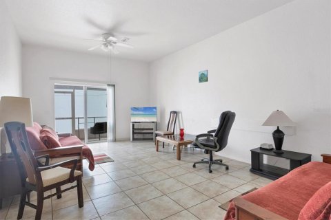Casa en alquiler en North Port, Florida, 2 dormitorios, 213.49 m2 № 1902643 - foto 10