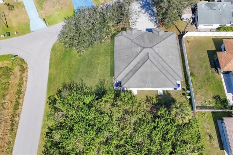 Casa en alquiler en North Port, Florida, 2 dormitorios, 213.49 m2 № 1902643 - foto 29