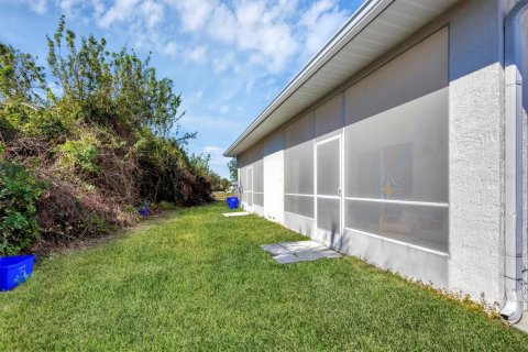 Casa en alquiler en North Port, Florida, 2 dormitorios, 213.49 m2 № 1902643 - foto 27