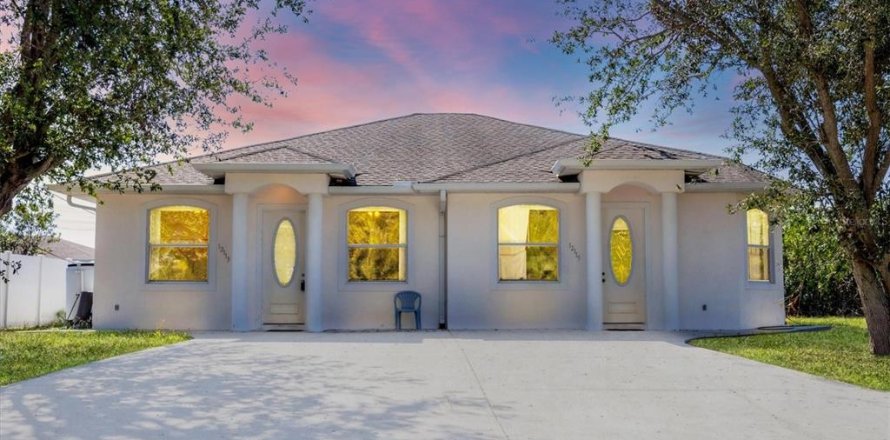 Casa en North Port, Florida 2 dormitorios, 213.49 m2 № 1902643