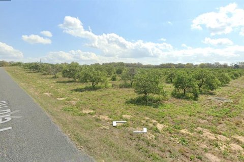 Terreno en venta en Umatilla, Florida № 953365 - foto 3