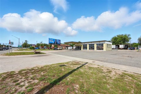 Commercial property in Palatka, Florida № 1772755 - photo 25