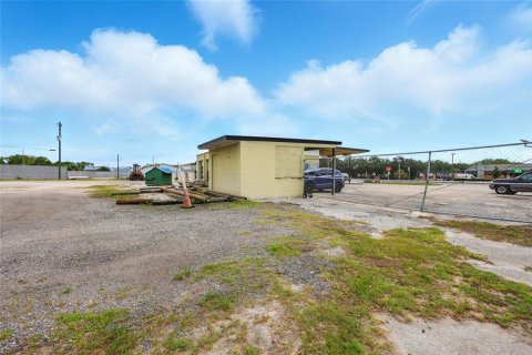 Commercial property in Palatka, Florida № 1772755 - photo 29