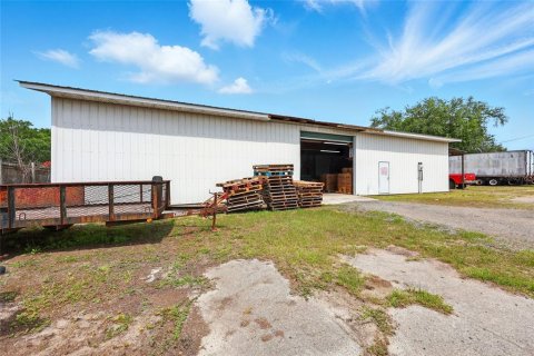 Commercial property in Palatka, Florida № 1772755 - photo 18