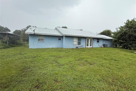 Купить виллу или дом в Аркадия, Флорида 5 комнат, 127.46м2, № 2277449 - фото 7