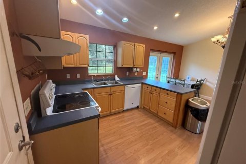 Купить виллу или дом в Аркадия, Флорида 5 комнат, 127.46м2, № 2277449 - фото 18