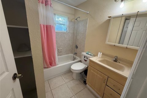 Купить виллу или дом в Аркадия, Флорида 5 комнат, 127.46м2, № 2277449 - фото 25