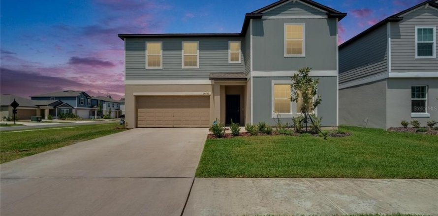 Casa en Zephyrhills, Florida 6 dormitorios, 308.99 m2 № 1648851