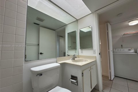 Copropriété à louer à Homestead, Floride: 3 chambres, 113.34 m2 № 1986422 - photo 17