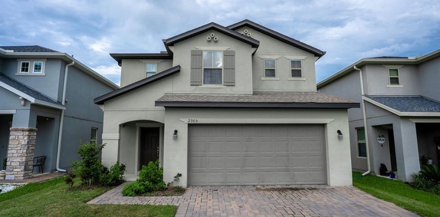 Casa en Kissimmee, Florida 4 dormitorios, 217.76 m2 № 1916994