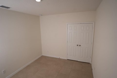 Casa en venta en Kissimmee, Florida, 4 dormitorios, 217.76 m2 № 1916994 - foto 25