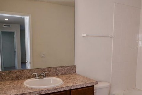 Casa en venta en Kissimmee, Florida, 4 dormitorios, 217.76 m2 № 1916994 - foto 30