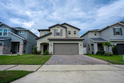 Casa en venta en Kissimmee, Florida, 4 dormitorios, 217.76 m2 № 1916994 - foto 3
