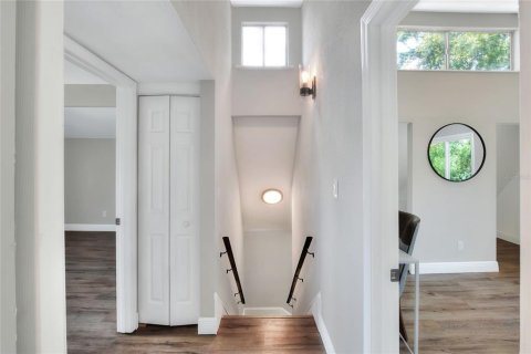 Casa en venta en Saint Petersburg, Florida, 4 dormitorios, 153.47 m2 № 1837624 - foto 29