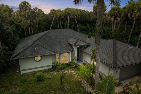 Villa ou maison à Melbourne Beach, Floride 3 chambres, 155.98 m2 № 2361357