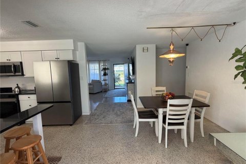 Villa ou maison à louer à Bradenton, Floride: 3 chambres, 133.41 m2 № 2424126 - photo 21