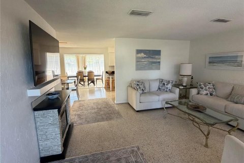 Villa ou maison à louer à Bradenton, Floride: 3 chambres, 133.41 m2 № 2424126 - photo 30