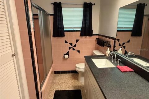 Villa ou maison à louer à Bradenton, Floride: 3 chambres, 133.41 m2 № 2424126 - photo 24