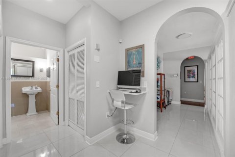 Propiedad comercial en venta en Homestead, Florida № 1961689 - foto 20