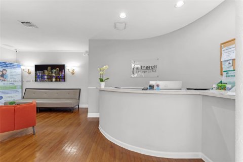 Propiedad comercial en venta en Homestead, Florida № 1961689 - foto 4