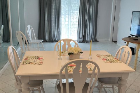 Condominio en venta en Sunrise, Florida, 2 dormitorios, 95.22 m2 № 1820159 - foto 5