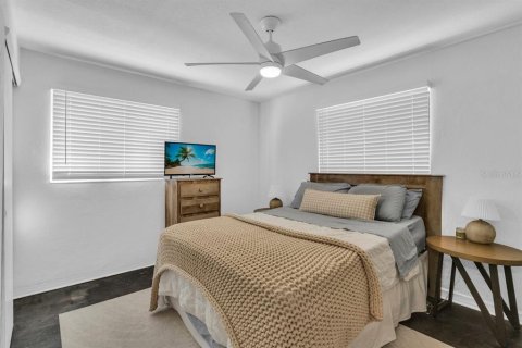 Casa en venta en Saint Petersburg, Florida, 2 dormitorios, 67.82 m2 № 1639639 - foto 25
