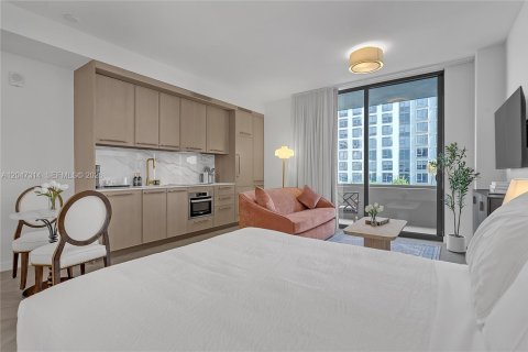 Copropriété à louer à Miami, Floride № 2145874 - photo 2