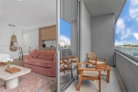 Copropriété à louer à Miami, Floride № 2145874 - photo 14