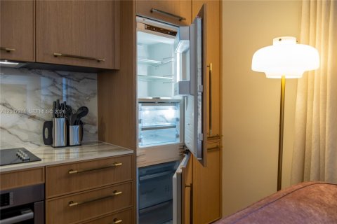 Copropriété à louer à Miami, Floride № 2145874 - photo 16
